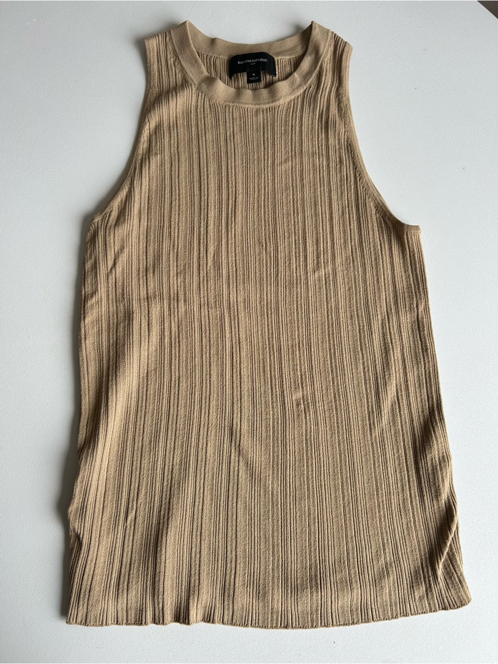 Banana Republic Camel Ribbed Knit Crewneck Tank